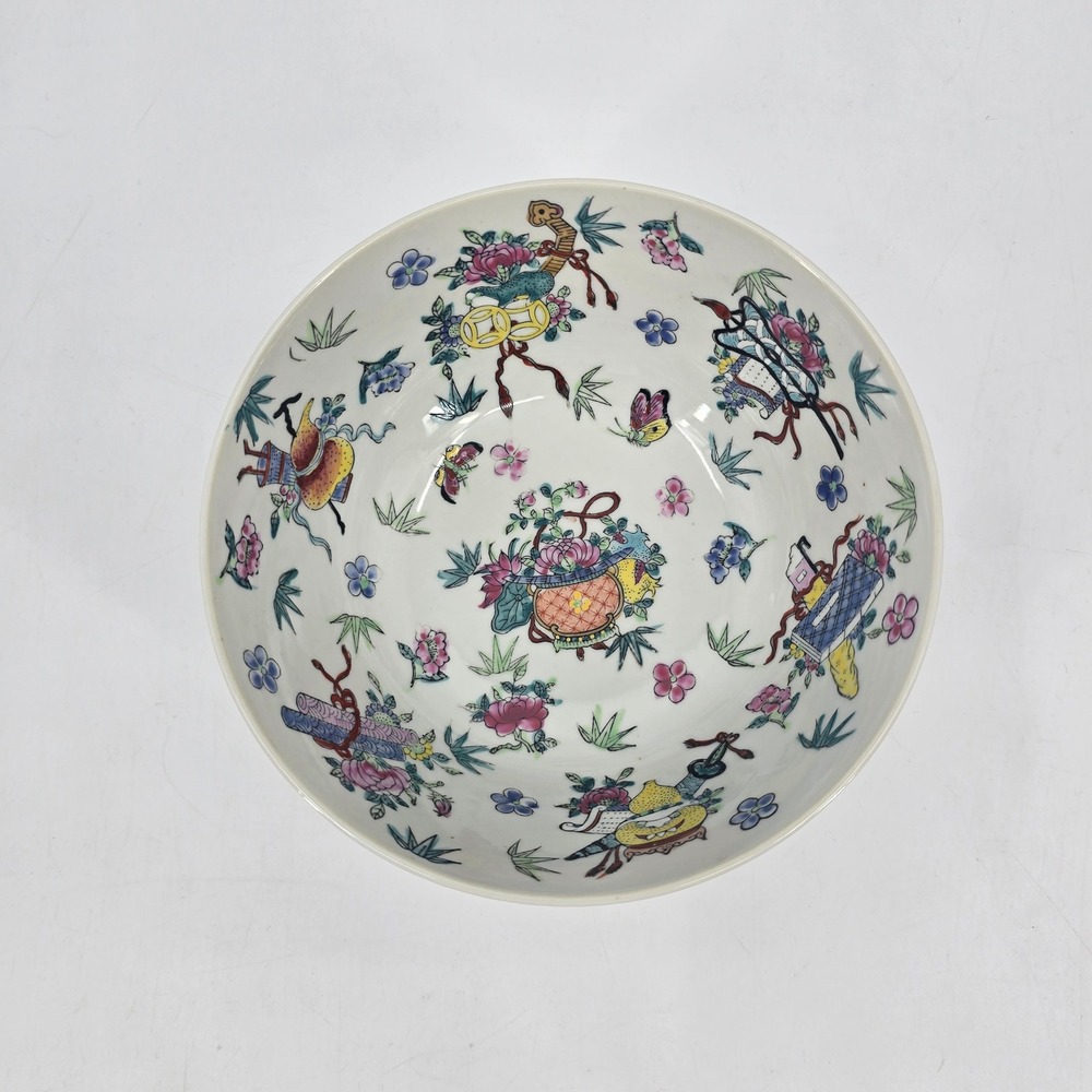Chinese Famille Rose Porcelain Bowl Qianlong Mark Floral & Auspicious Objects 7"